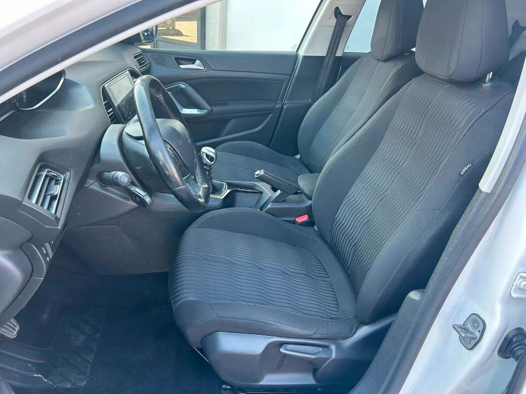 Peugeot 308 Station Wagon 1.6 bluehdi Allure s&s 120cv