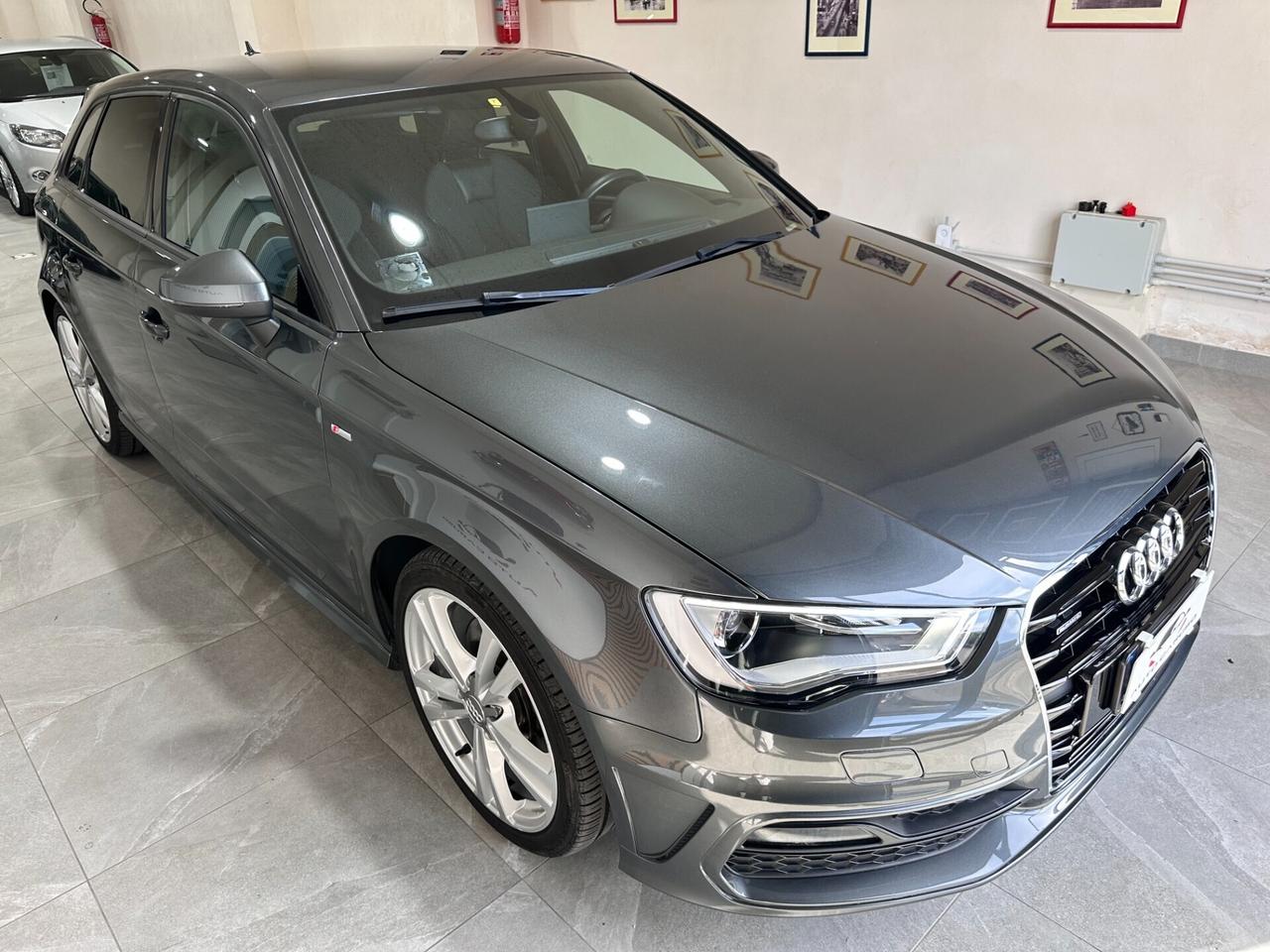 Audi A3 2.0 TDI 150 CV S LINE - FULL - UNICO PROP