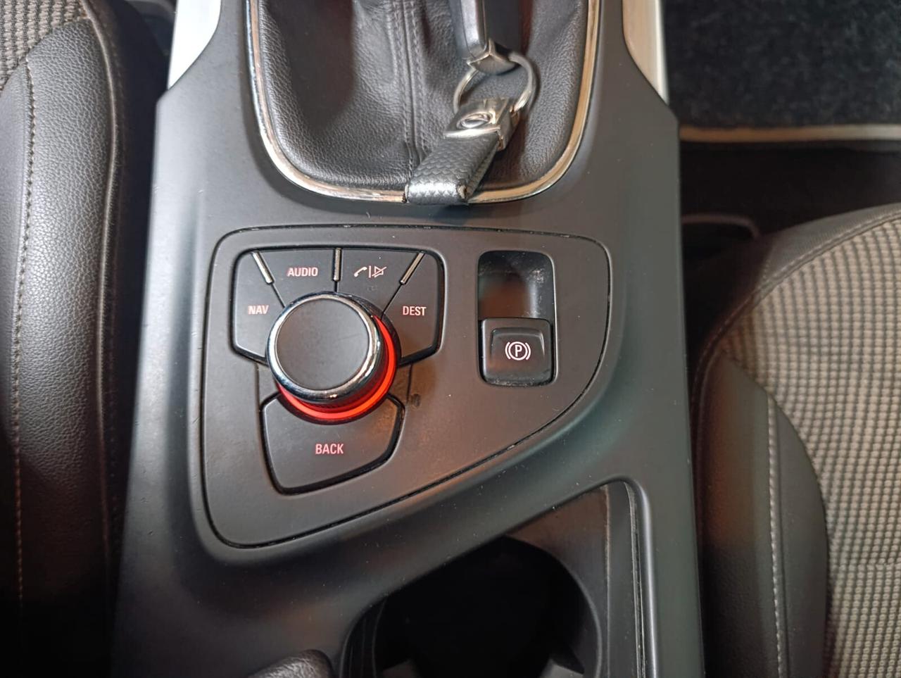 Opel Insignia del 2019 2000 diesel 160 cv full optional