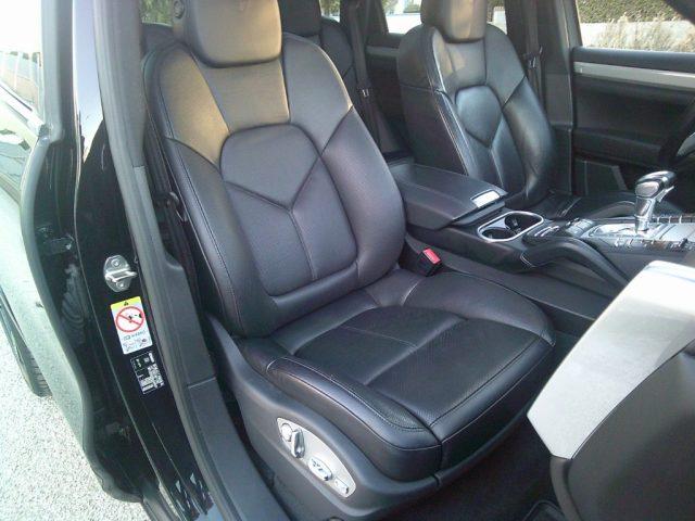 PORSCHE Cayenne 3.0 Diesel Platinum Edition
