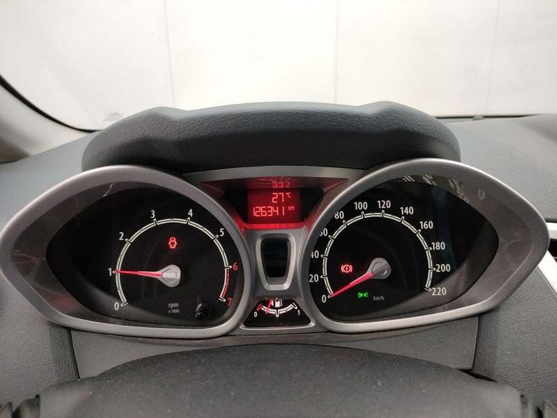 Ford Fiesta Fiesta 5p 1.4 16v Titanium Gpl
