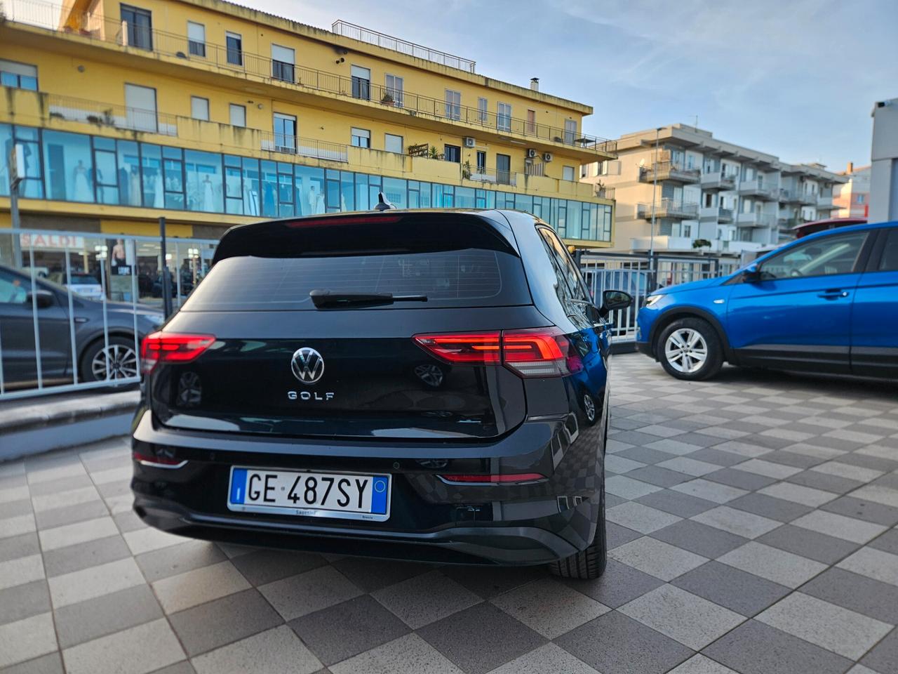 Volkswagen Golf 8 2.0 TDI 116cv DSG SCR Life