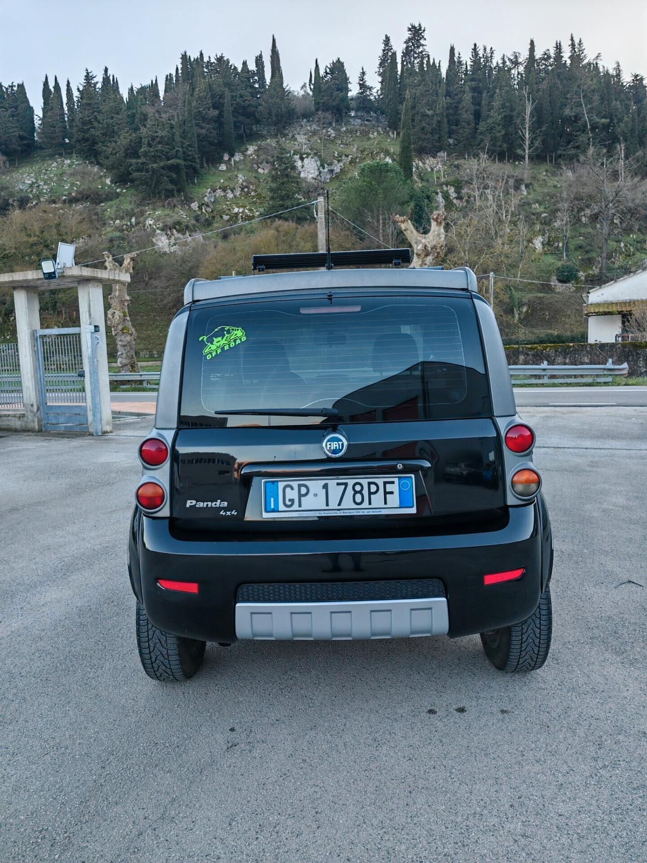 Fiat Panda 1.3 MJT 16V 4x4 Cross