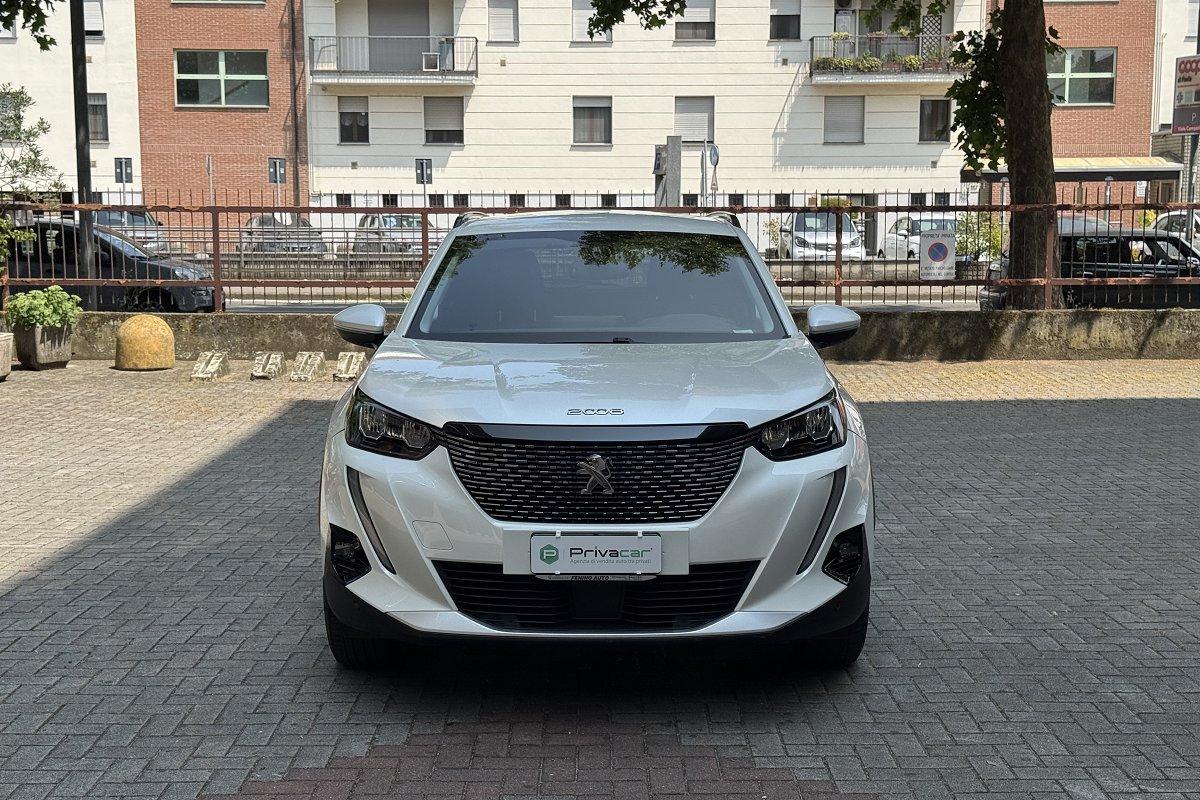 PEUGEOT 2008 BlueHDi 100 S&S Allure