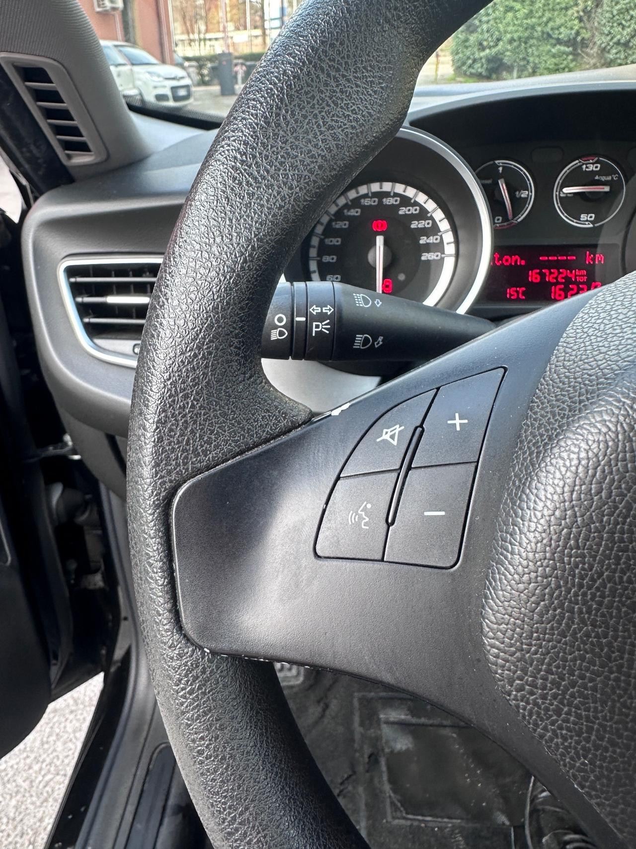 Alfa Romeo Giulietta 1.6 JTDm-2 105 CV Exclusive