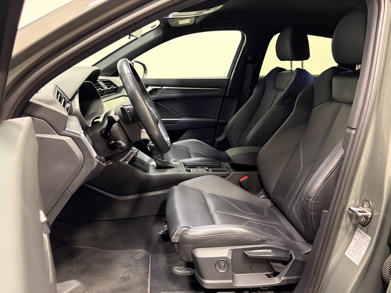 AUDI Q3 SPORTBACK 45 TFSI S-TRONIC QUATTRO IDENTITY BLACK