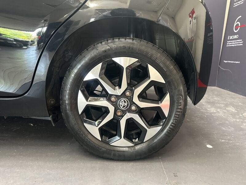 Toyota Aygo Aygo Connect 1.0 VVT-i 72 CV 5 porte x-wave