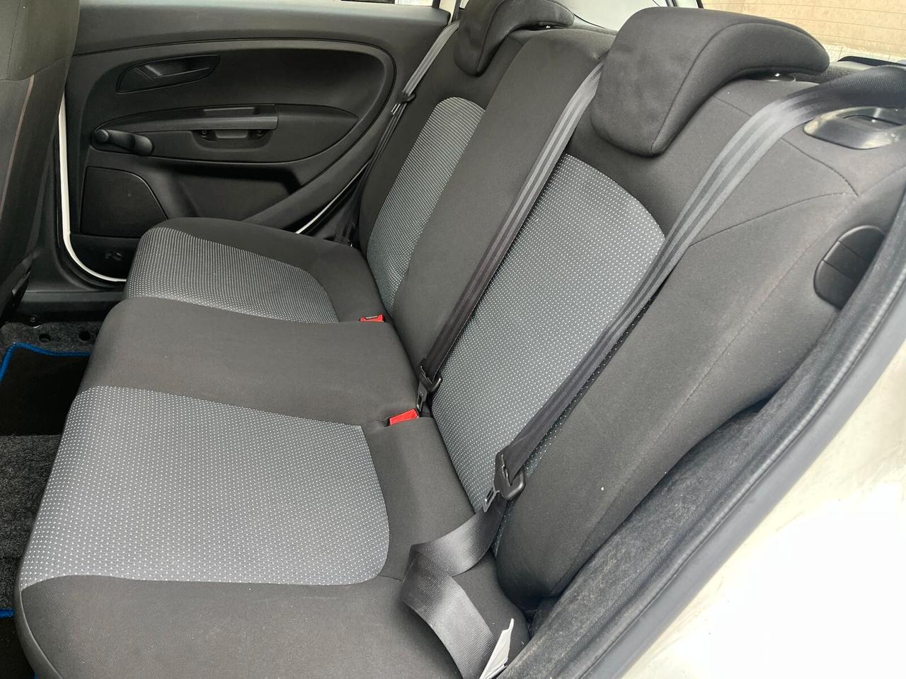 Fiat Punto 1.4 8V 5 porte Easypower Street