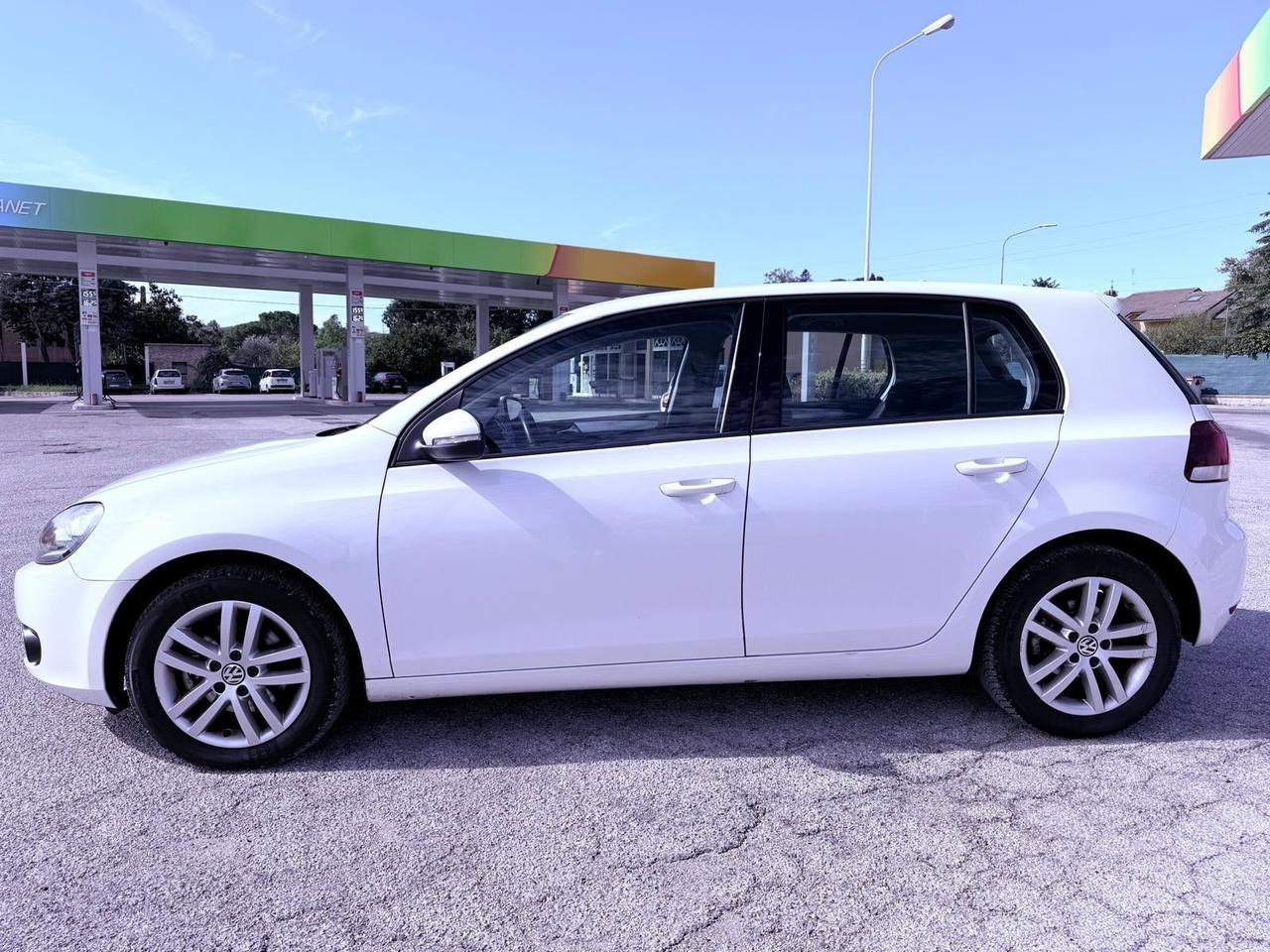 Volkswagen Golf 1.6 TDI DPF 5p. Highline Ok neopatentati