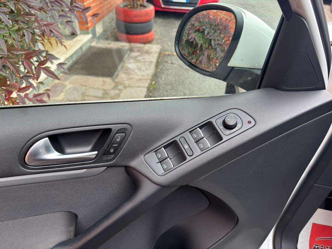 Volkswagen Tiguan 2.0 TDI 110 CV Sport & Style BlueMotion Technology