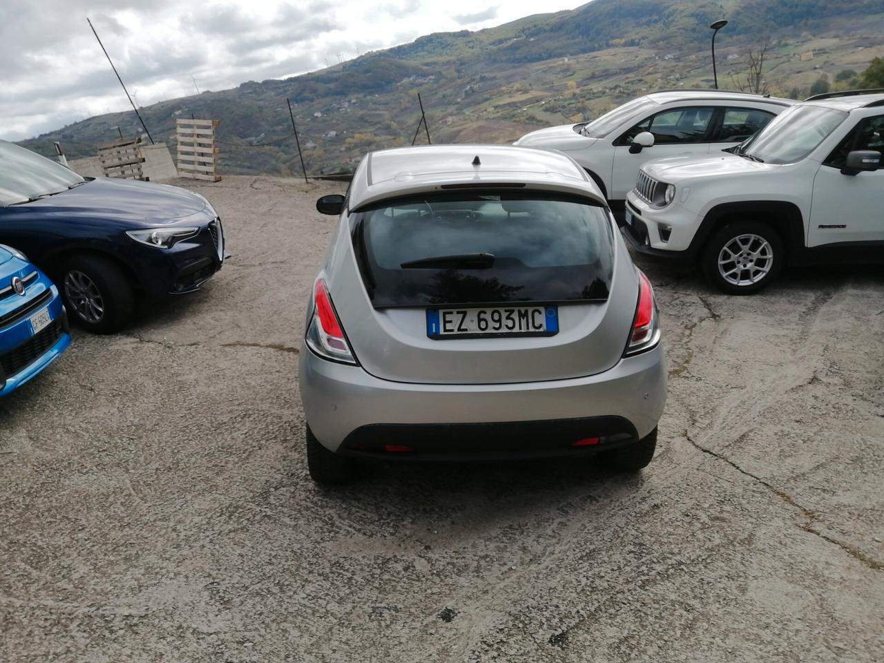 Lancia Ypsilon 1.2 69 CV 5 P GPL Ecochic