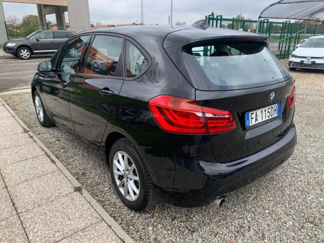 BMW 218 d Active Tourer Advantage