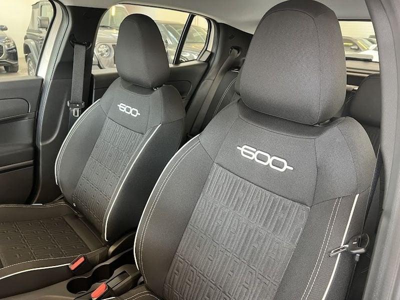 FIAT 600 1.2 Hybrid 110cv La Prima KM ZERO