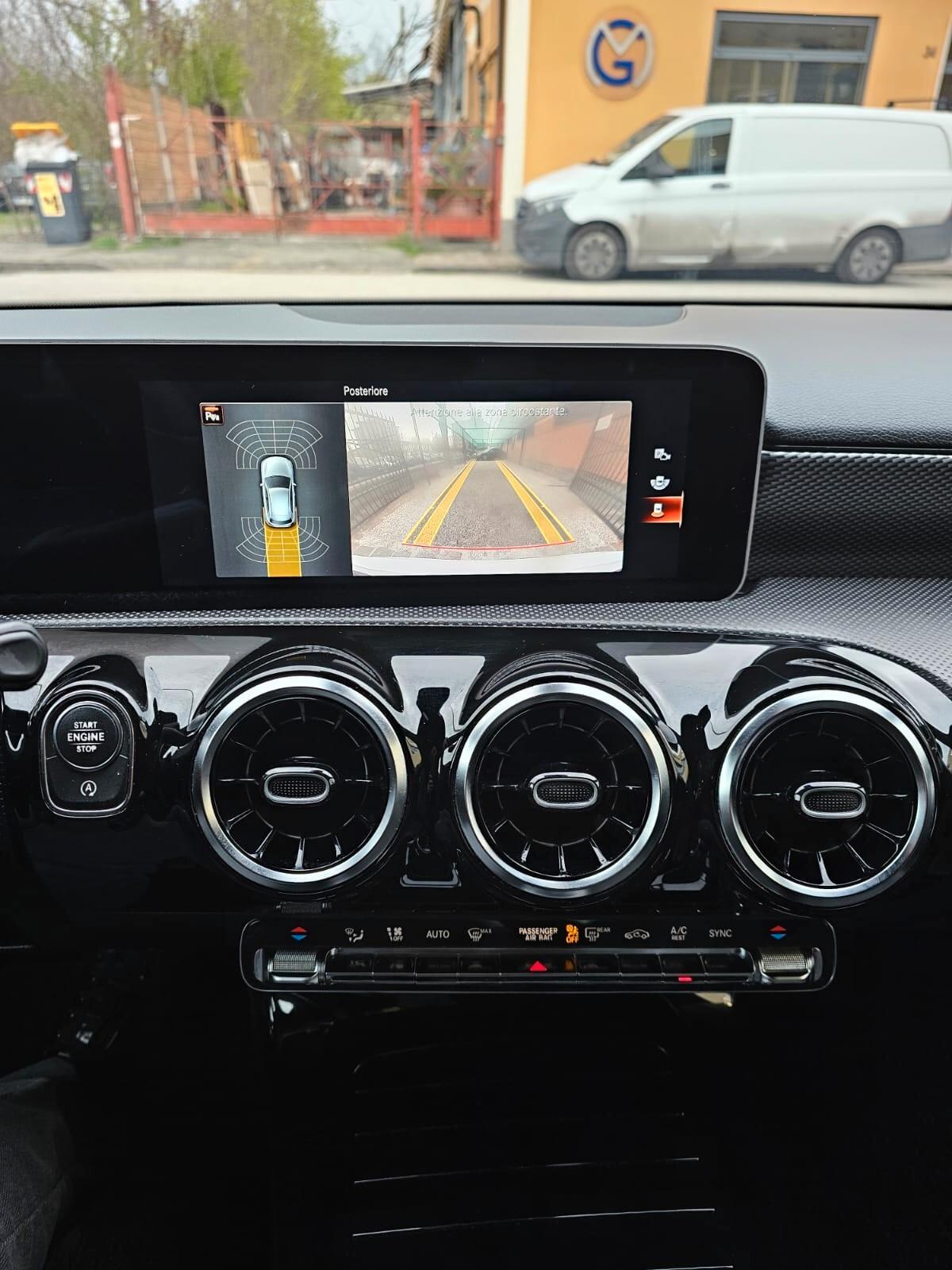 Mercedes-benz A 180d 115cv Sport*Aut*Pelle*Navi*Bi-Xeno*18*Euro6