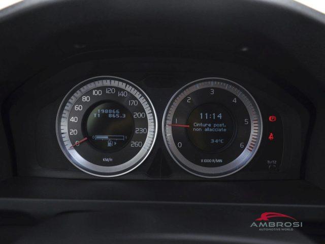 VOLVO V60 DRIVe Momentum