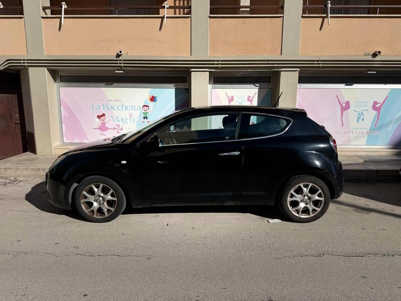 Alfa Romeo MiTo 1.3 JTDm-2 95 CV S&S Distinctive Premium Pack