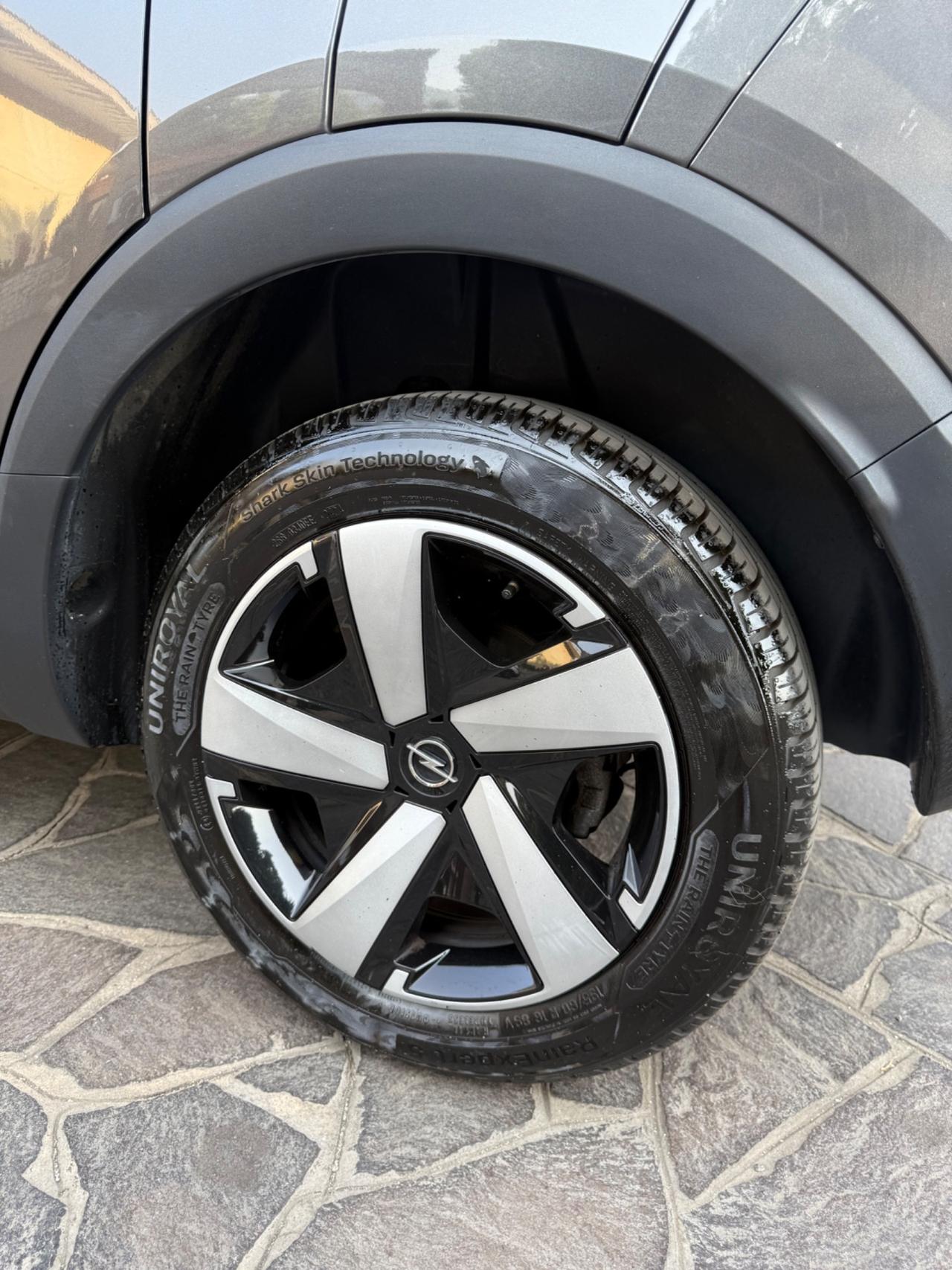 Opel Crossland 1.5 ECOTEC D 110 CV anno 2021