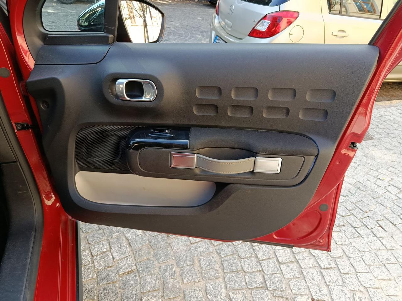 Citroen C3 1.2 PureTech 82 Shine #6692