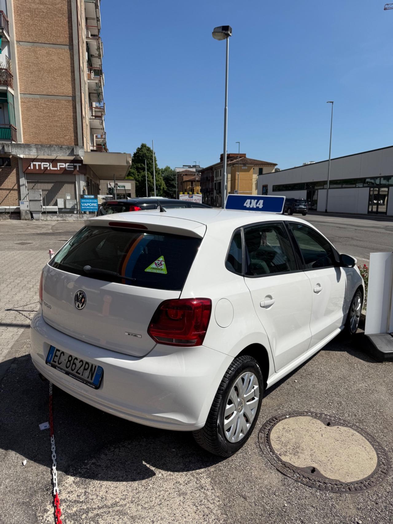 Volkswagen Polo 1.4 5 porte Highline BiFuel