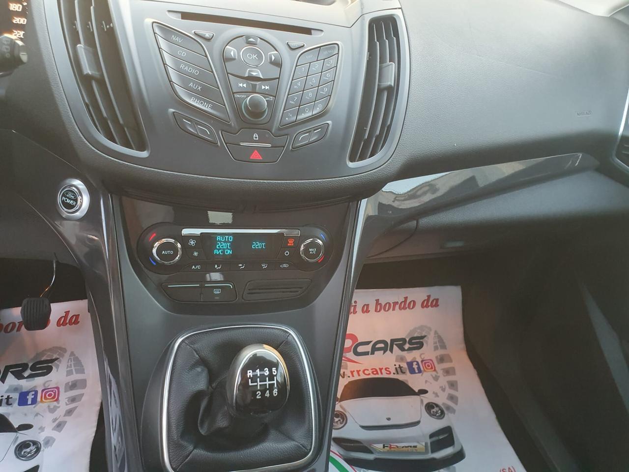 Ford Kuga 2.0 TDCI 140 CV 2WD Titanium