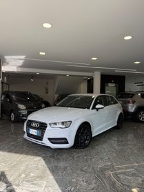 Audi A3 SPB 1.6 TDI ultra Attraction