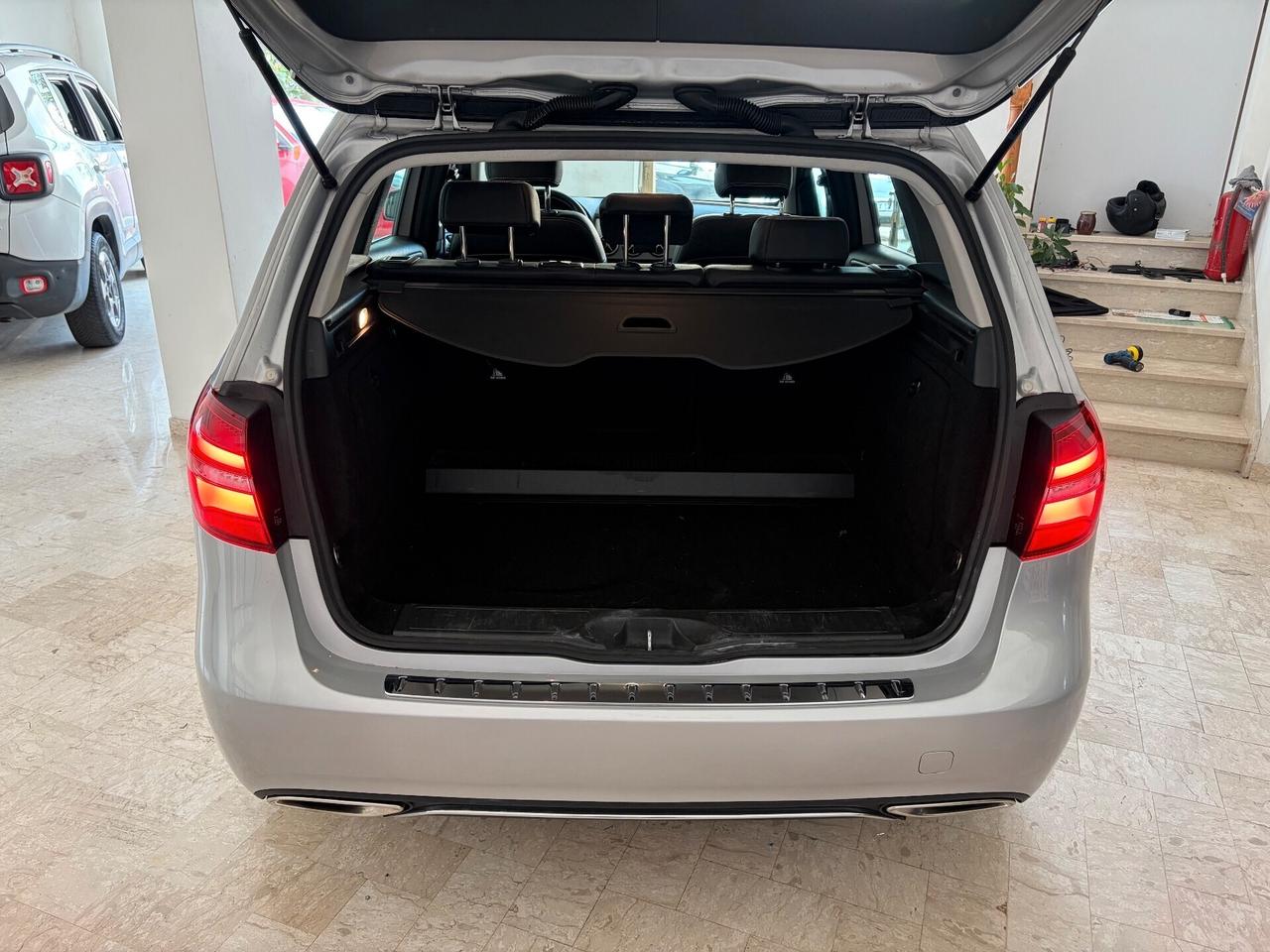 MERCEDES CLASSE B 200 D AUTOMATIC PREMIUM