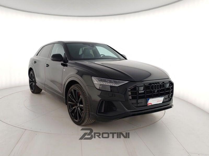 Audi Q8 55 TFSI e quattro tiptronic S-Line Sport