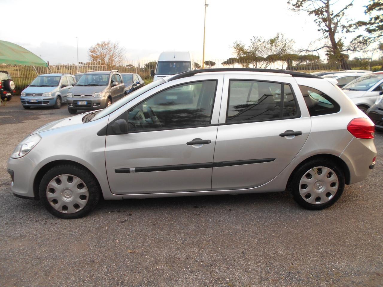 Renault Clio 1.2 16V SporTour CV 75 NEOPATENTATI