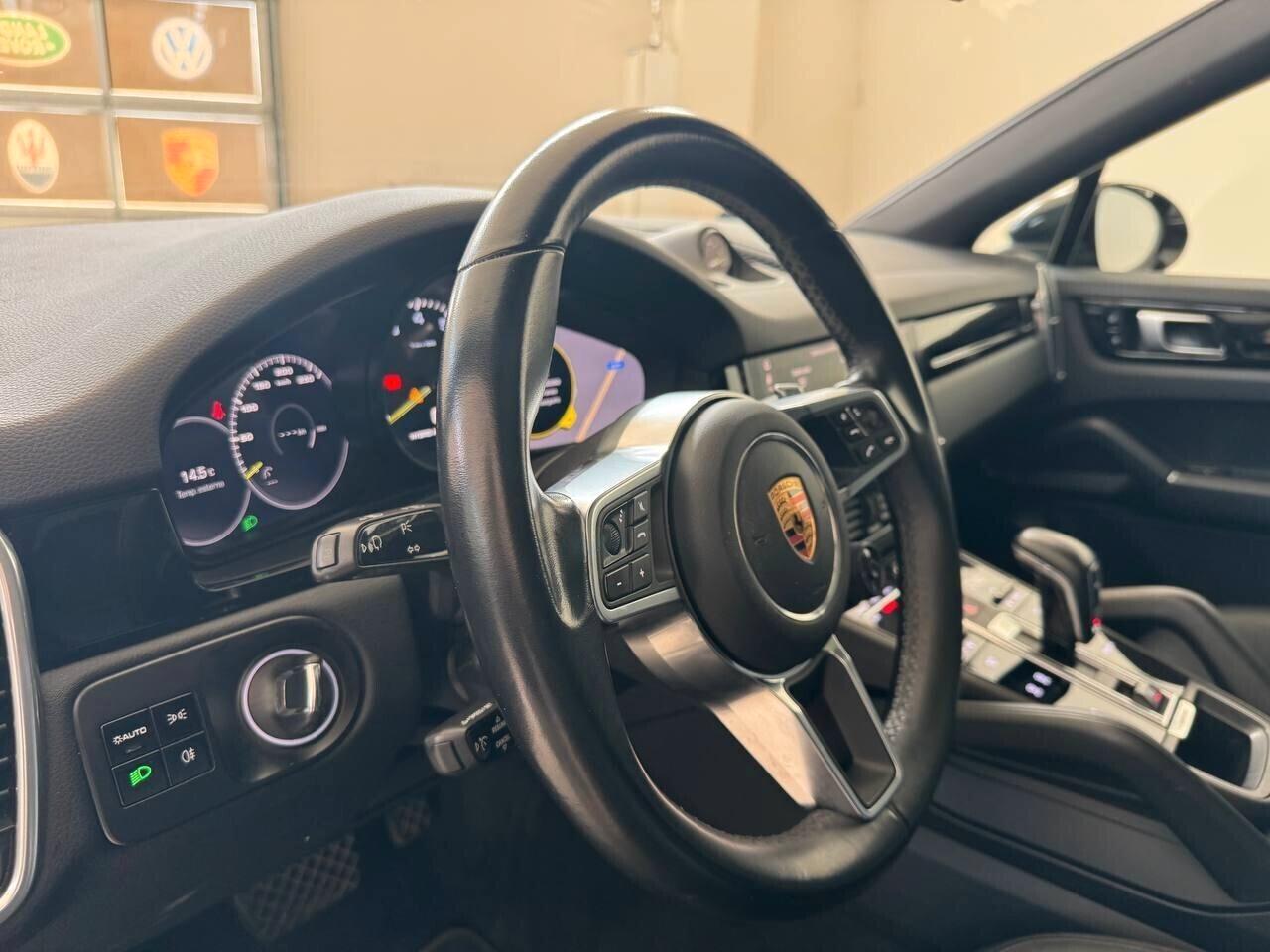 Porsche Cayenne Coupé 3.0 V6 E-Hybrid