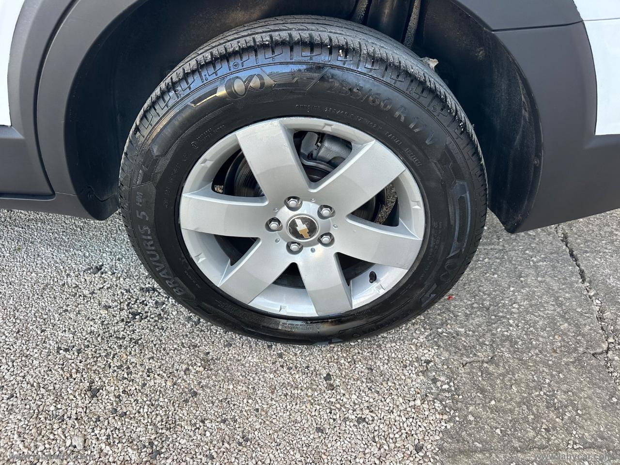 CHEVROLET Captiva 2.0 VCDi 2WD 7 POSTI