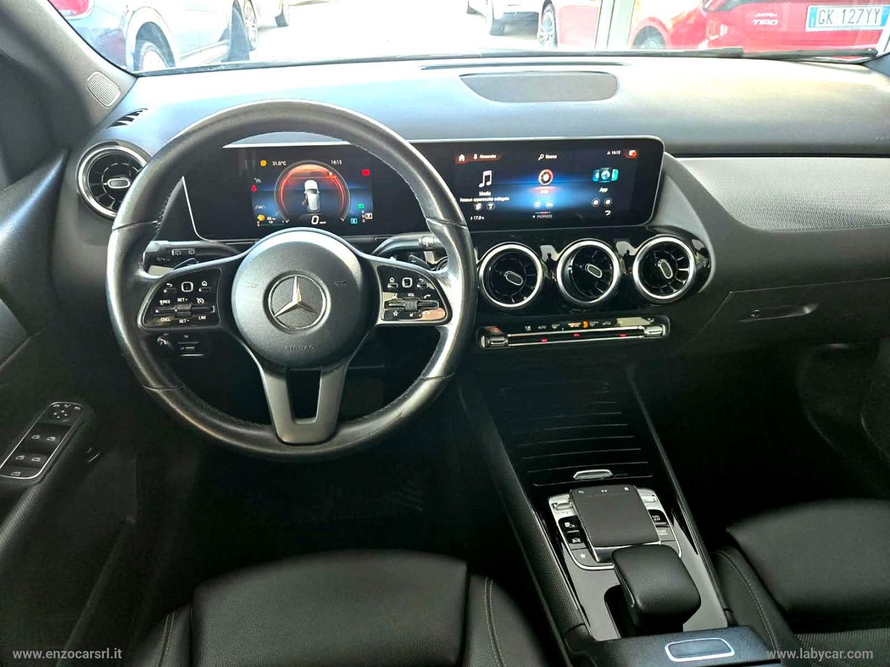 MERCEDES-BENZ B 180 d Automatic Business Extra FULL LED