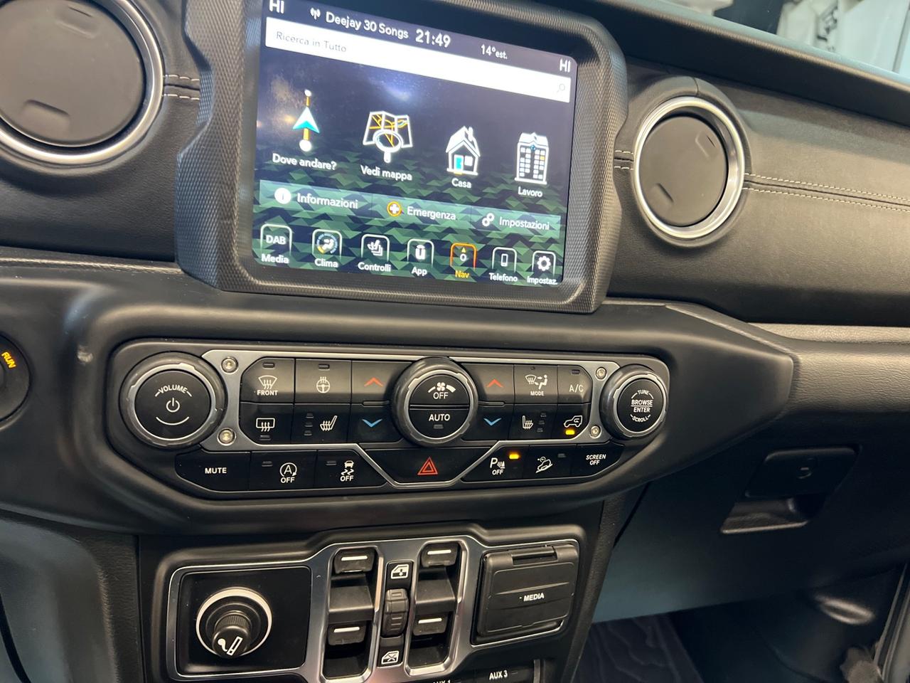 Jeep Wrangler Unlimited 2.2 Mjt II Night Eagle