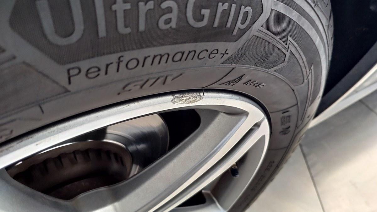 MERCEDES Glc SOLO PER COMMERCIANTI AUTO SENZA GARANZIA