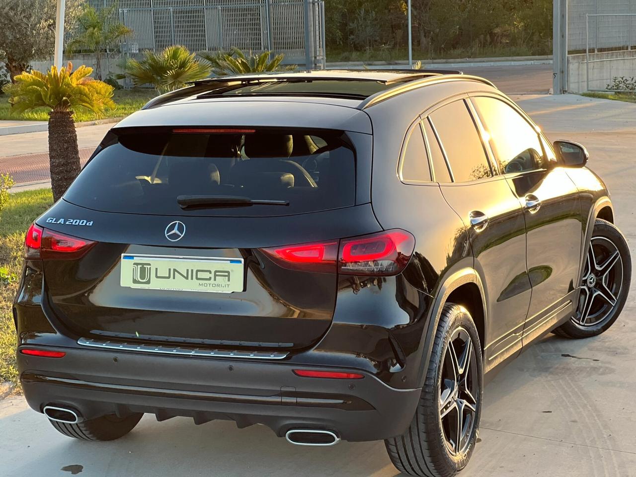 Mercedes-benz GLA 200 d 2.0 150cv Premium PLUS AMG ITALIANA TETTO