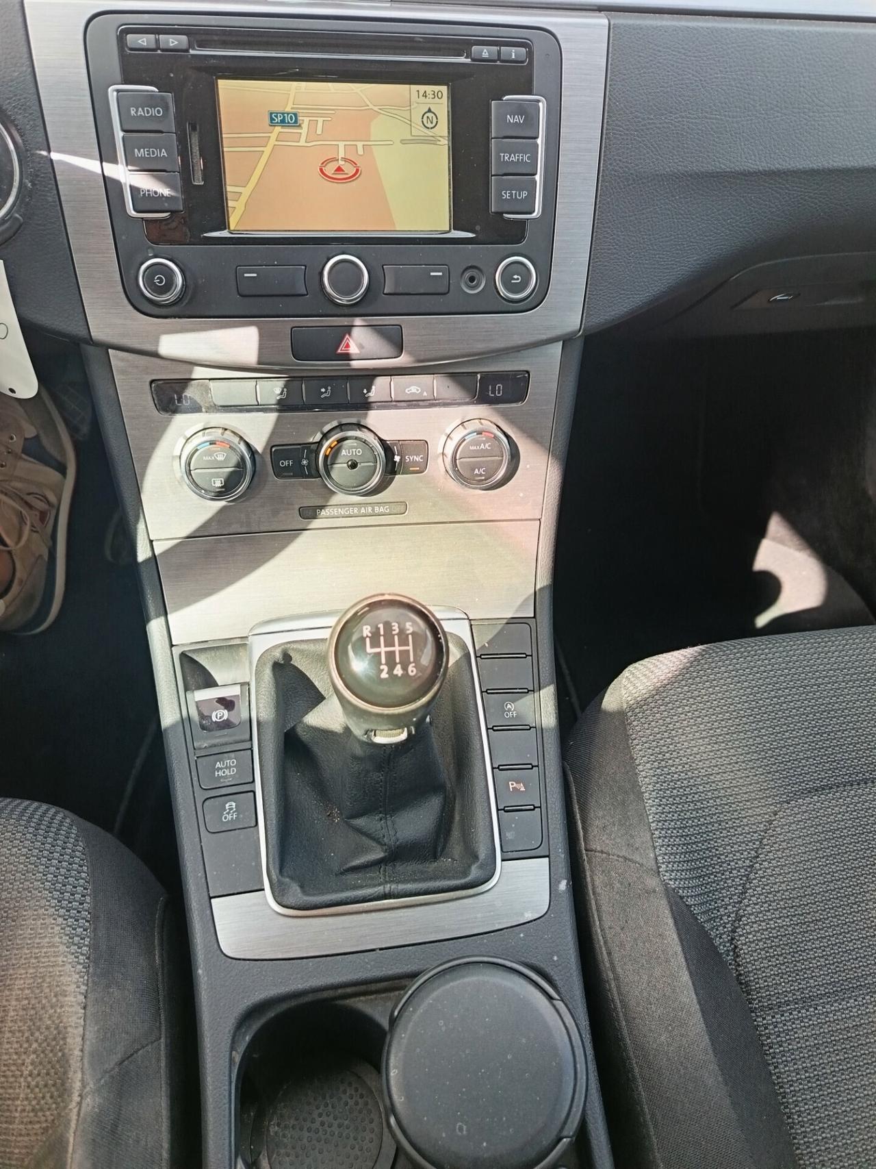 Volkswagen Passat Var. 2.0 TDI Comfortline Full Optional