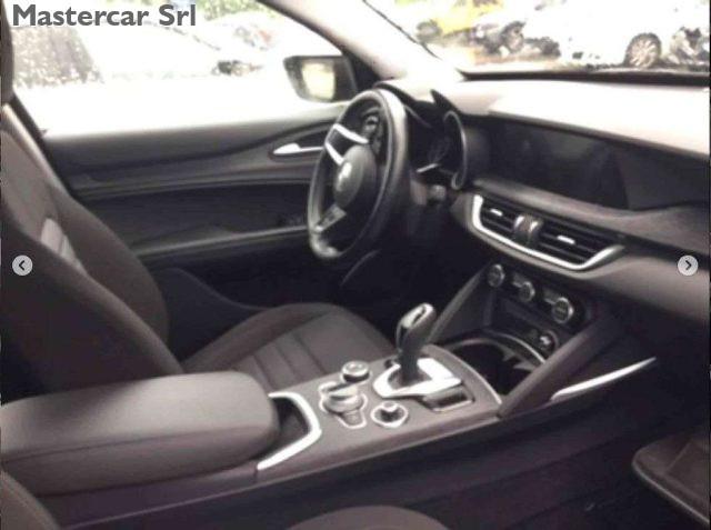 ALFA ROMEO Stelvio 2.2 t Business Q4 190cv AT8 auto - GD301YG