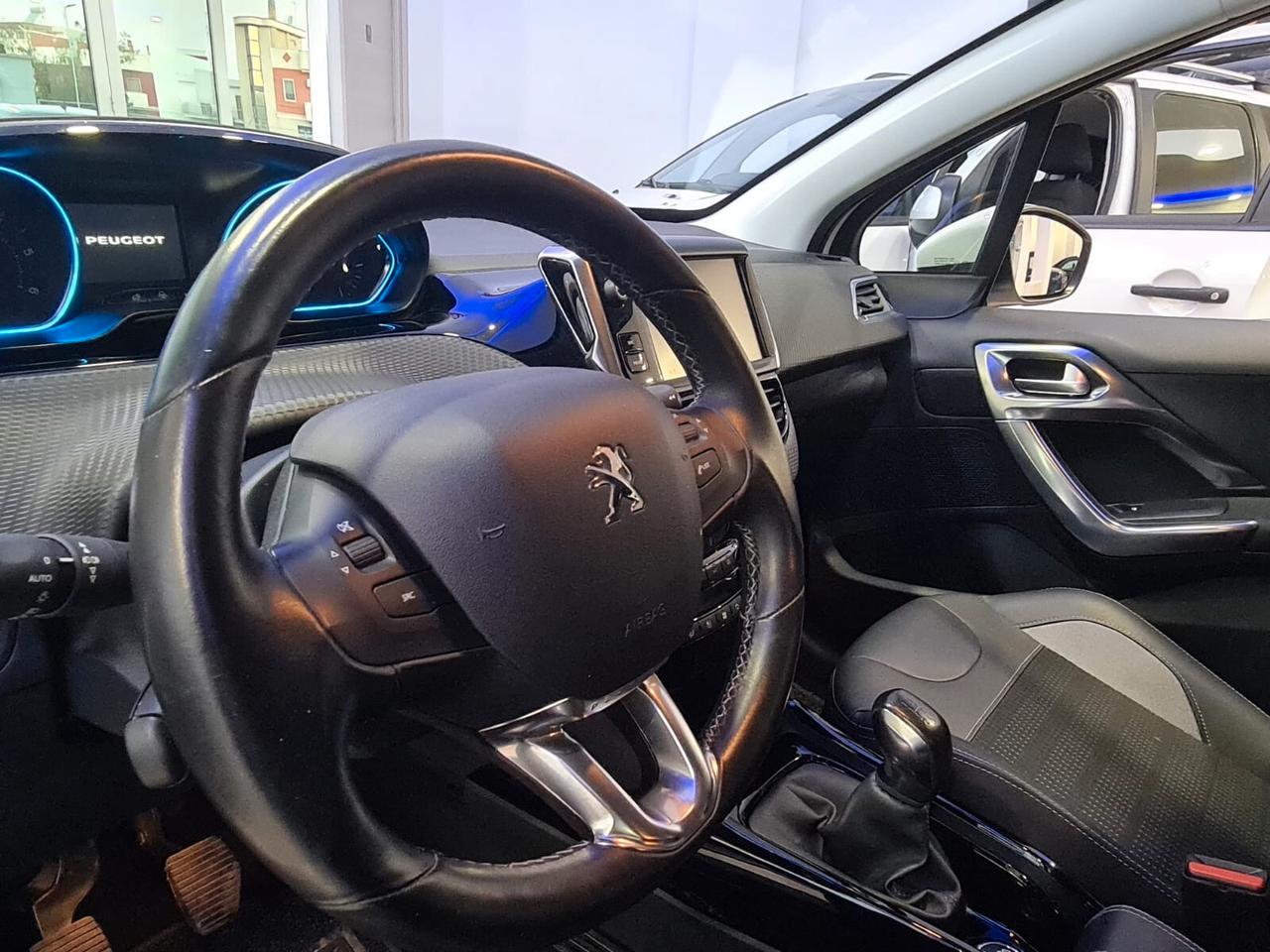 Peugeot 2008 BlueHDi 100 Active