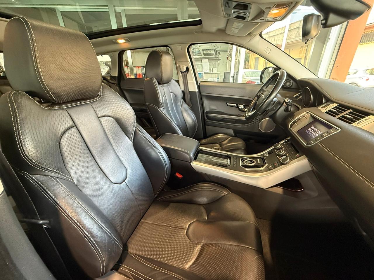 Land Rover Range Evoque 2.2 Sd4 5p. Dynamic