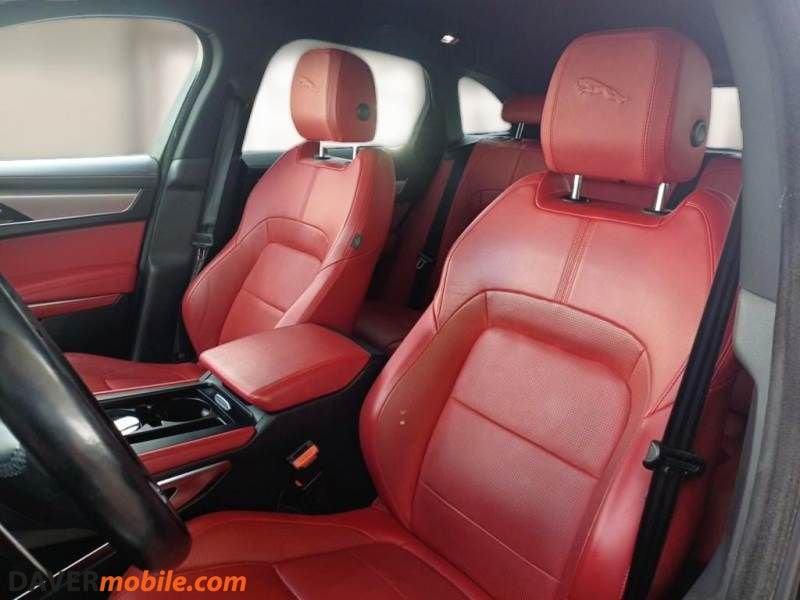 Jaguar F-Pace F-Pace 2.0d i4 AUTOCARRO R-Dynamic S awd 163cv auto + IVA