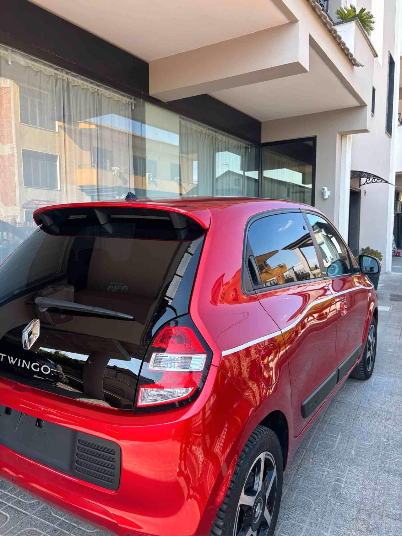 Renault Twingo TCe 90 CV EDC Lovely