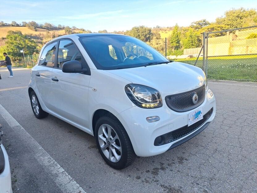 Smart ForFour 1.0 Passion Total White PELLE/TETTO