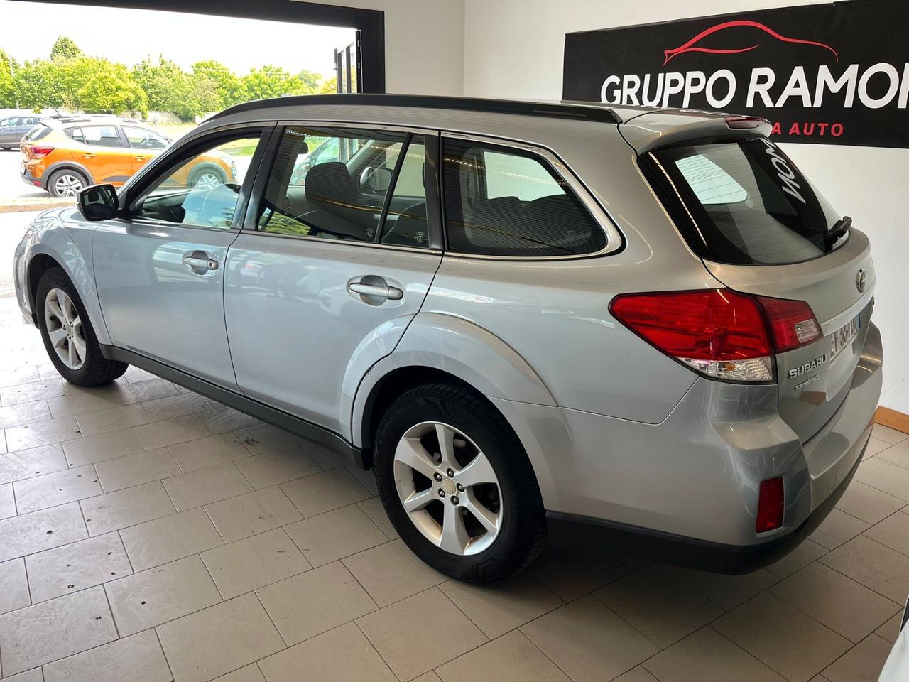 Subaru OUTBACK 2.0D CVT Exclusive