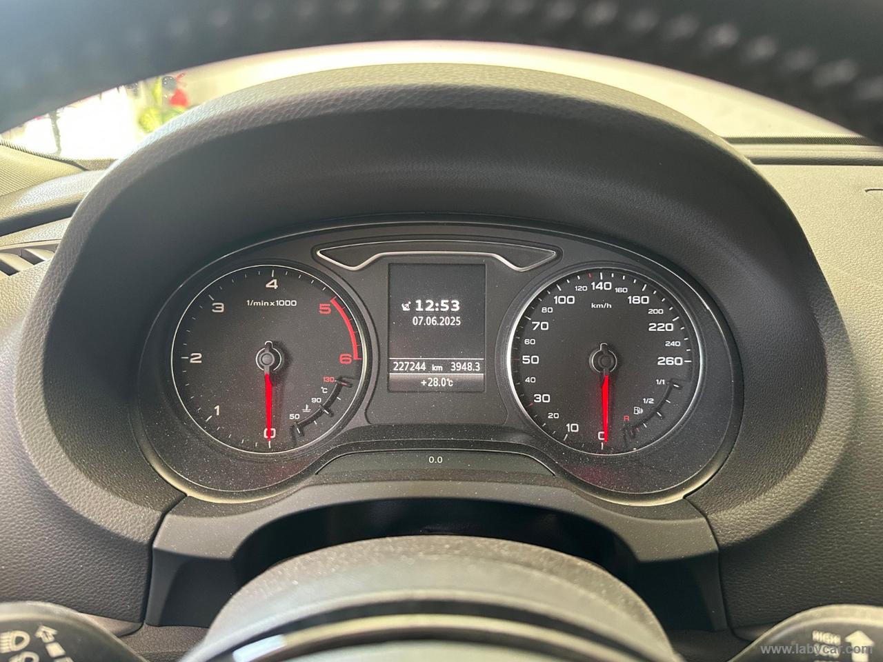 AUDI A3 2.0 TDI S tronic Ambition