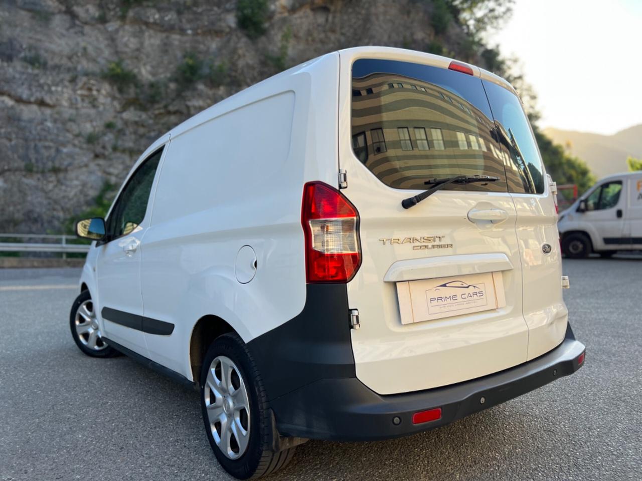 Ford Transit Courier Transit Courier 1.5 TDCi 75CV Van Trend Perfetta