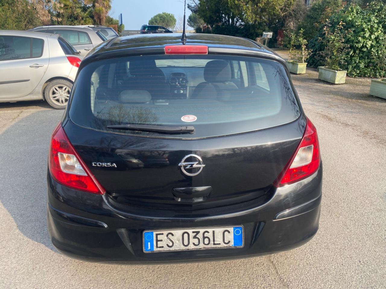 Opel Corsa 1.2 5 porte Edition
