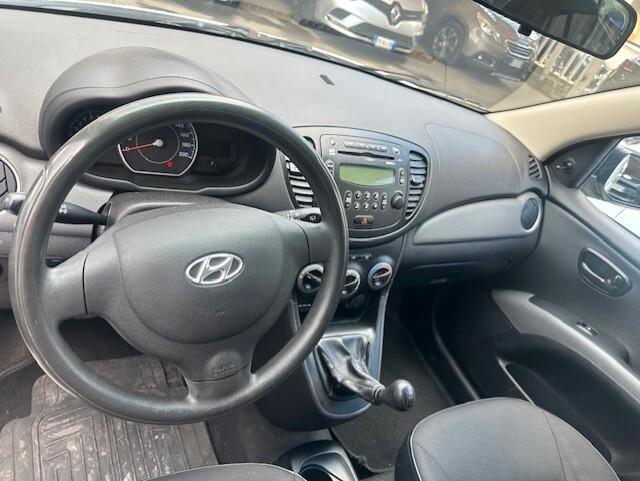 HYUNDAI I10 1,0 CON SOLI 131. MIILA KM !