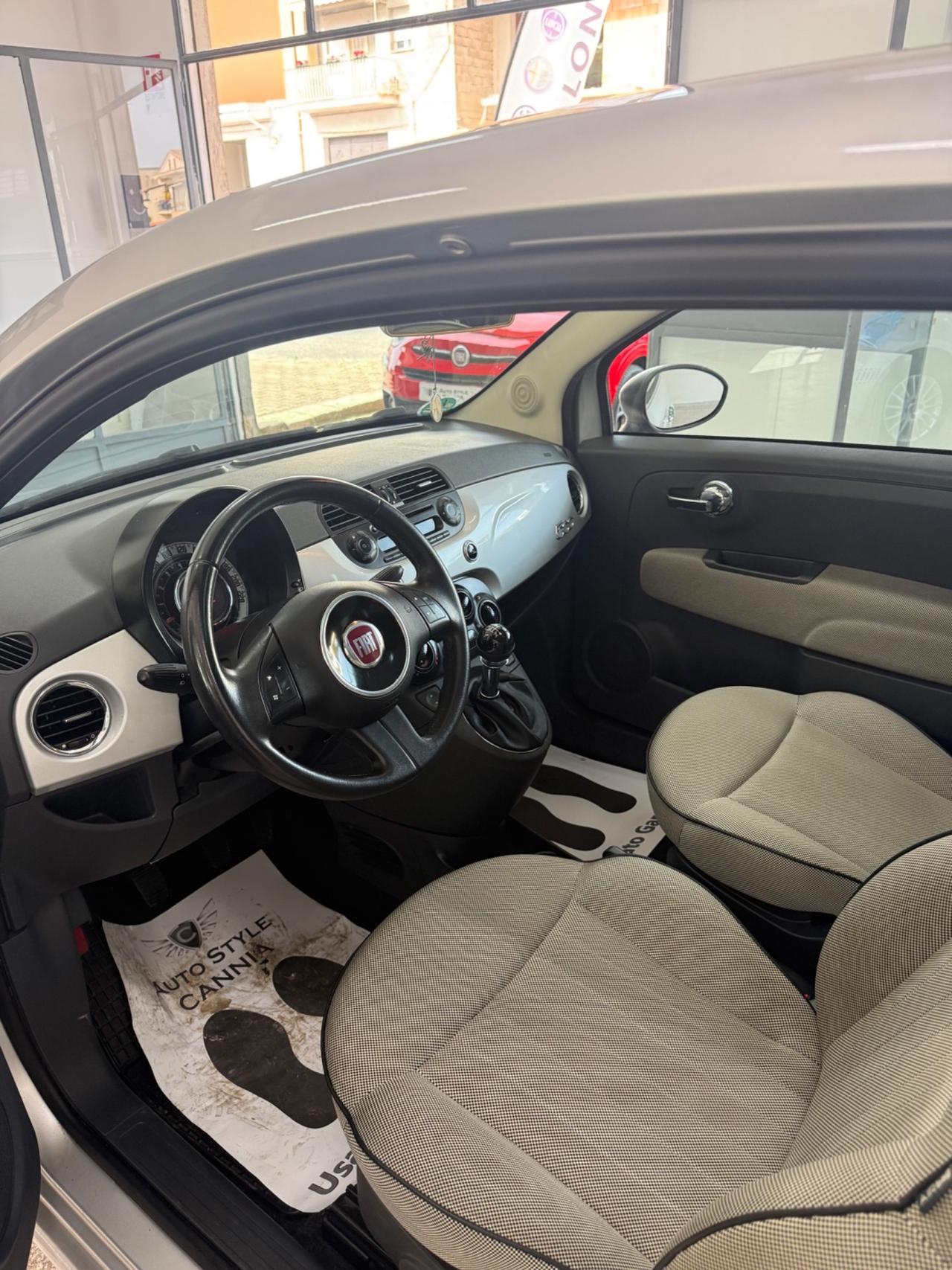 Fiat 500 1.2 Lounge