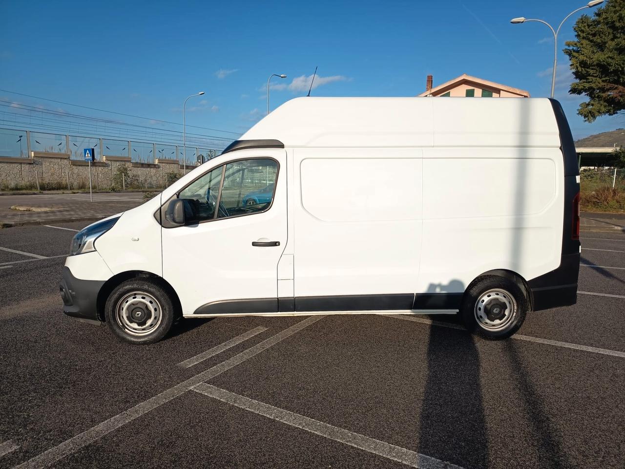 Renault traffic TETTO ALTO