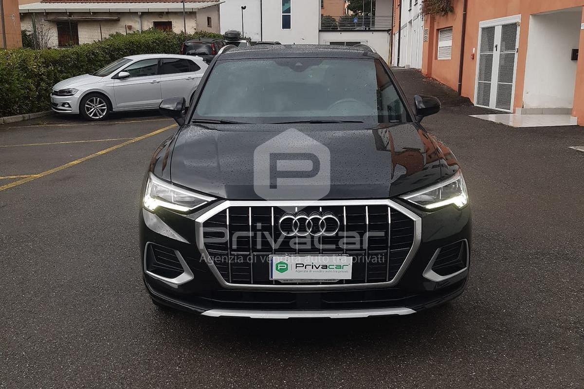 AUDI Q3 35 TDI S tronic S line edition