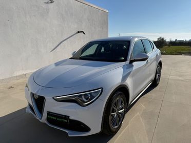 Alfa Romeo Stelvio 2.2 Turbodiesel 150 CV AT8 RWD Super